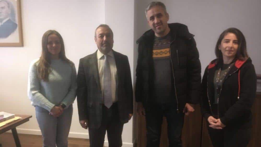 Erasmus+ çerçevesinde Türkiye'den gelen Samsun İl Milli Eğitim Müdürlüğünden biri müdür yardımcısı ikisi AR-GE'de çalışan öğretmenler Ataşemizi ziyaret etmişlerdir.