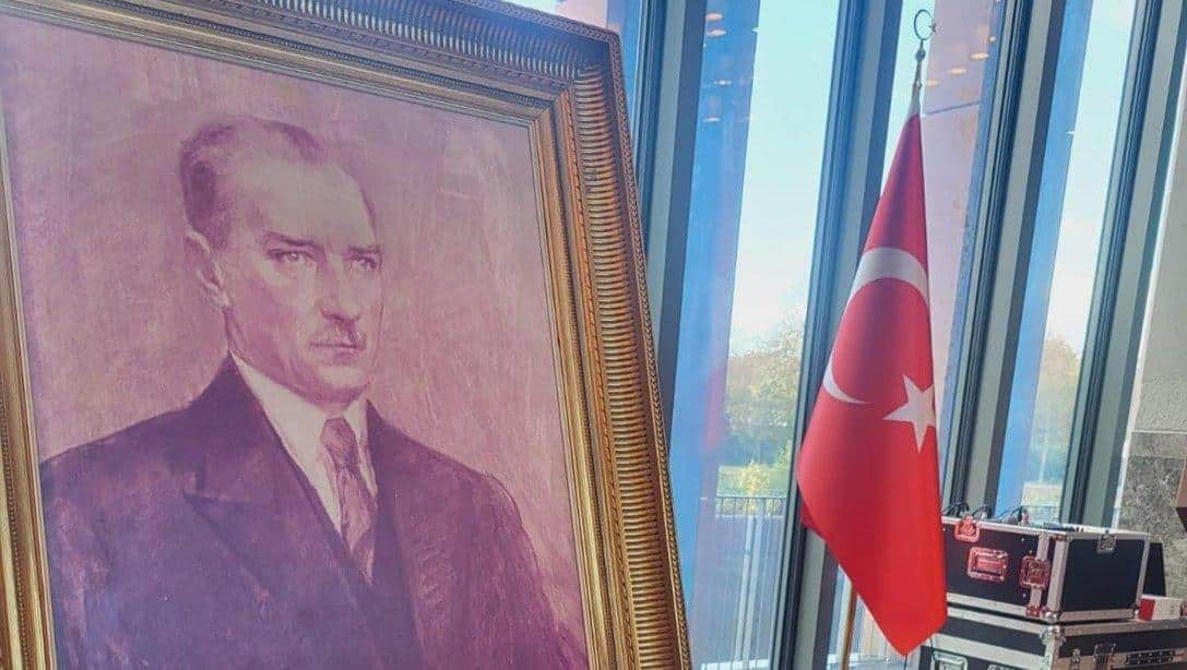 Ulu Önder Mustafa Kemal Atatürk'ü, ebediyete intikalinin 85. yıldönümünde saygı, rahmet ve minnetle andık